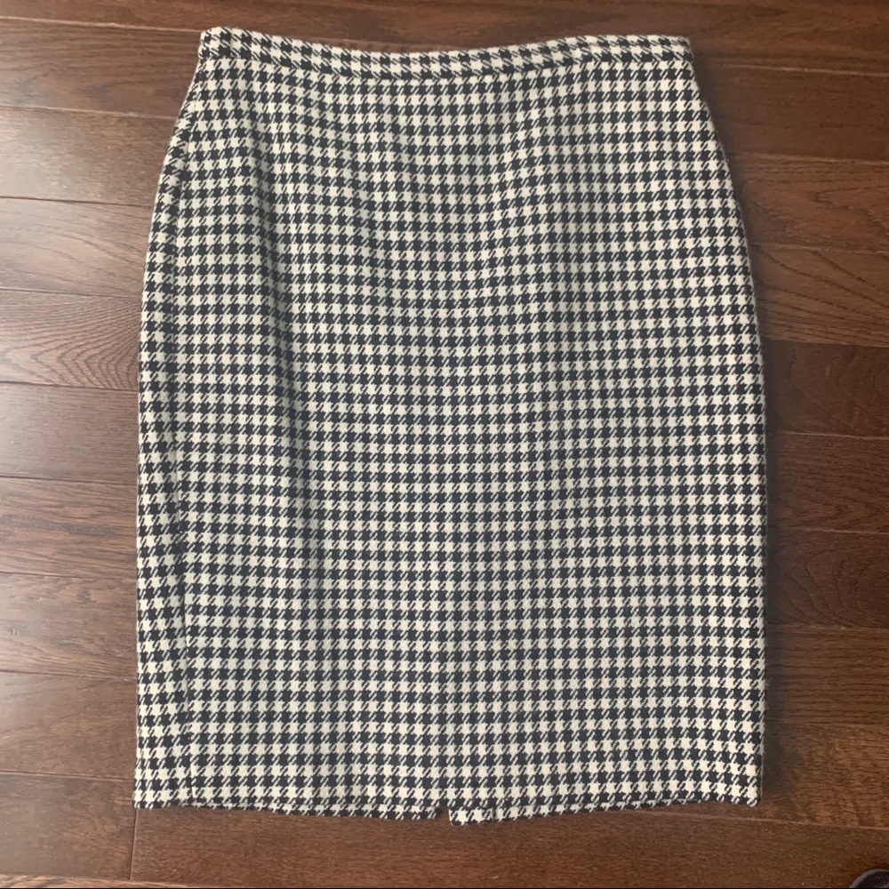 Ralph Lauren Black Houndstooth Skirt -sz 8